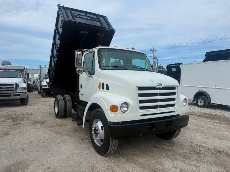 2000 Sterling L7501