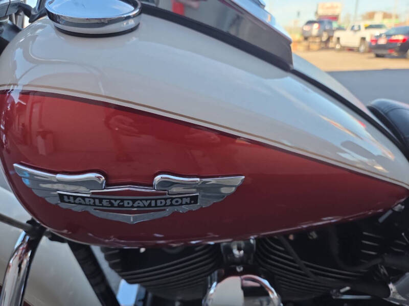 2012 Harley-Davidson Softail Deluxe