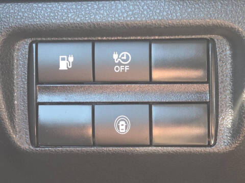 2023 Nissan LEAF S