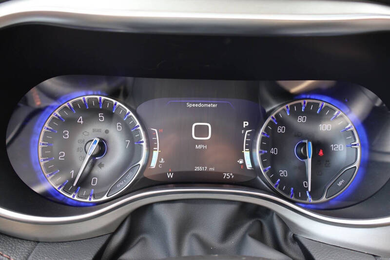 2024 Chrysler Pacifica Pinnacle