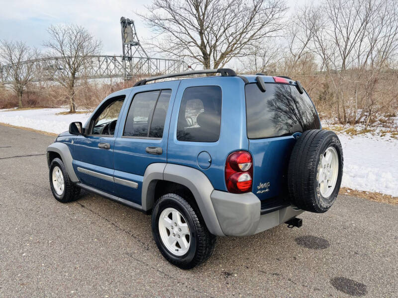 2005 Jeep Liberty Sport