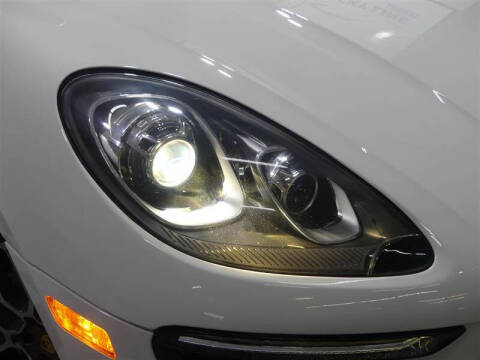 2016 Porsche Macan S