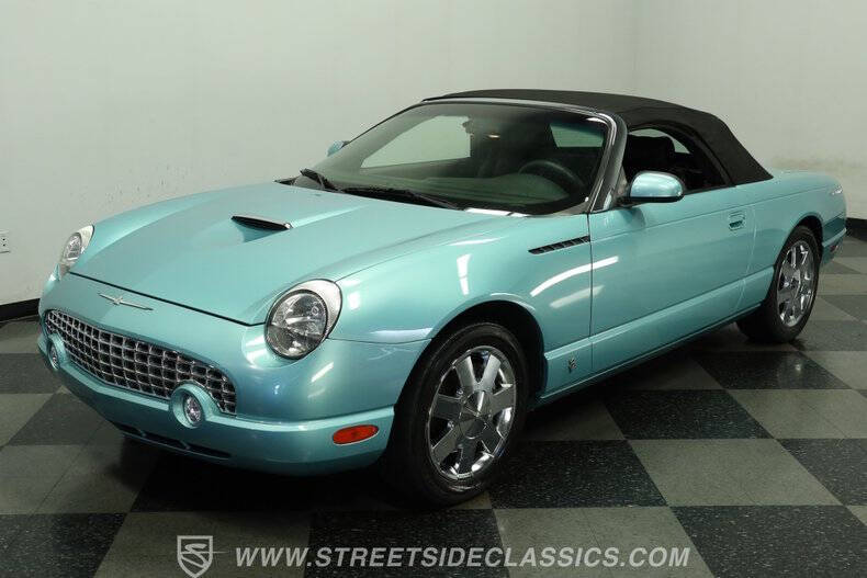 2002 Ford Thunderbird Deluxe