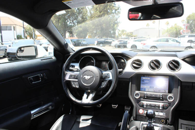 2017 Ford Mustang GT Premium