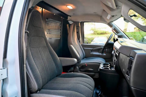 2024 GMC Savana 2500