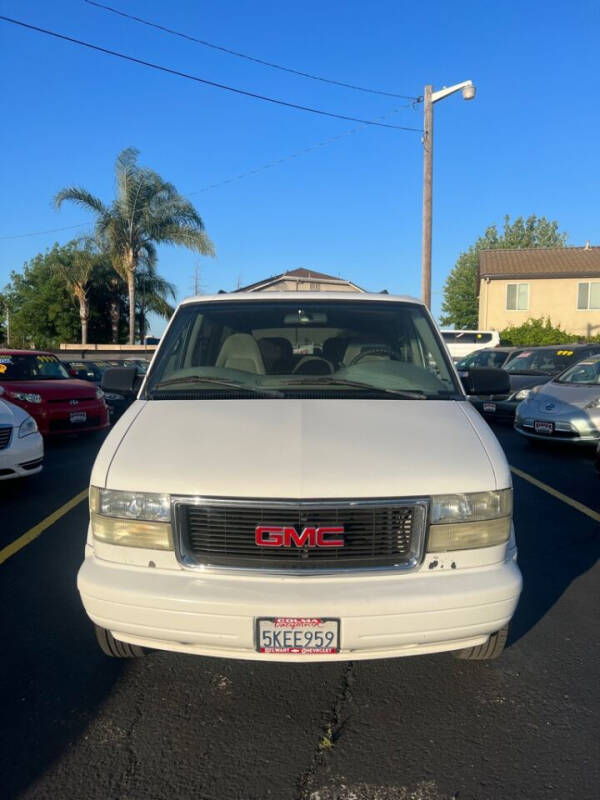 2005 GMC Safari for sale at Empire Auto Salez in Modesto CA