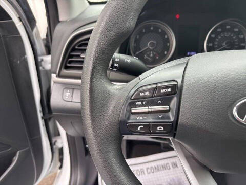 2019 Hyundai Elantra