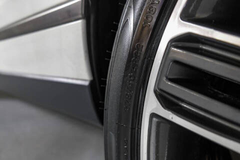 2021 Land Rover Range Rover P525 HSE Westminster Edition