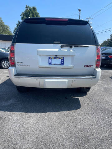 2010 GMC Yukon Denali