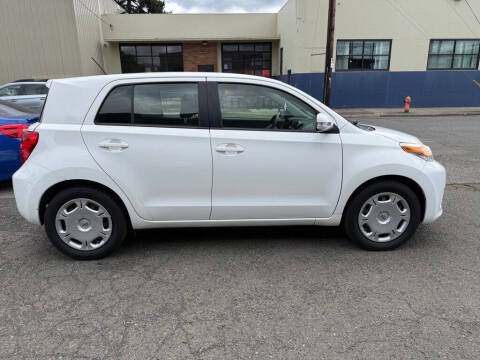 2008 Scion xD