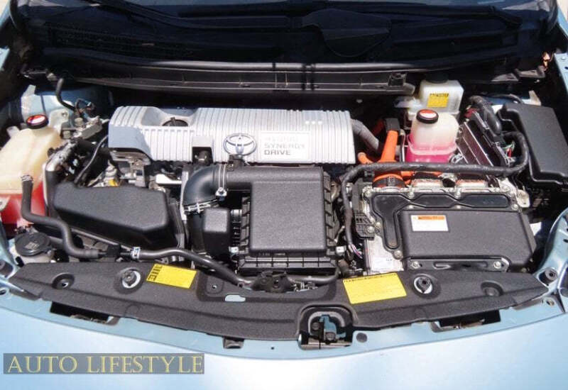 2014 Toyota Prius Two