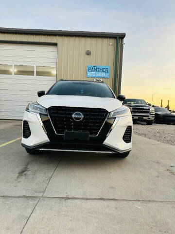 2023 Nissan Kicks SR