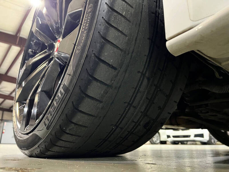 2016 Jaguar F-TYPE R