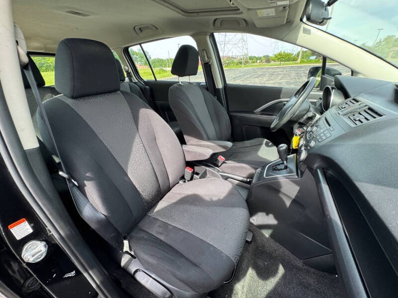 2012 Mazda MAZDA5 Touring