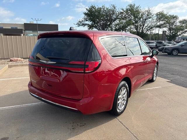 2024 Chrysler Pacifica Touring L