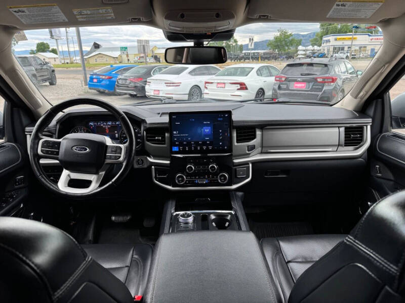 2024 Ford Expedition XLT