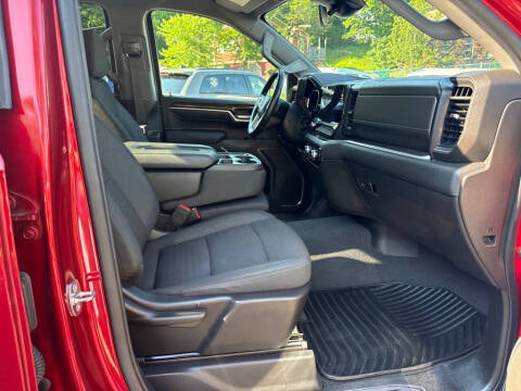 2023 GMC Sierra 1500 Elevation Standard