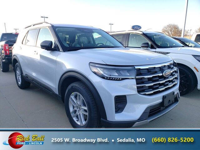 2026 Ford Explorer Active's photo