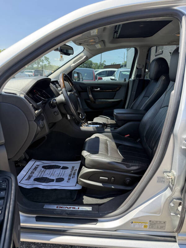 2014 GMC Acadia Denali