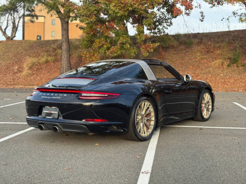 2019 Porsche 911 Targa 4 GTS