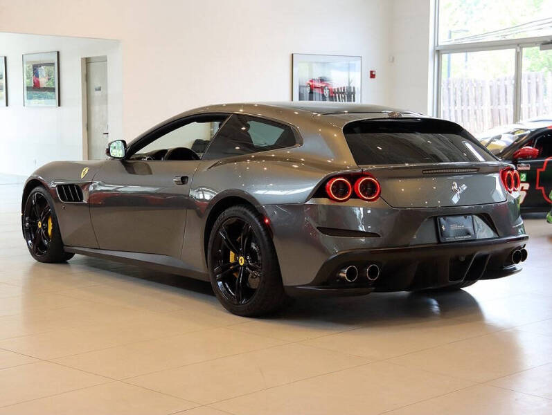 2017 Ferrari GTC4Lusso