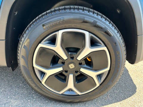 2022 Rivian R1T Adventure