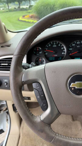 2011 Chevrolet Suburban LT