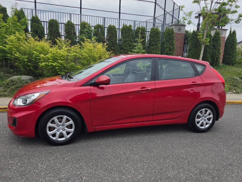 2013 Hyundai Accent GS