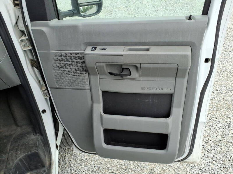 2023 Ford E-Series