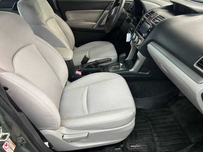 2016 Subaru Forester 2.5i