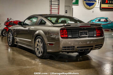 2005 Ford Mustang GT Deluxe