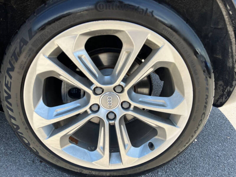 2018 Audi Q3 2.0T Premium Plus
