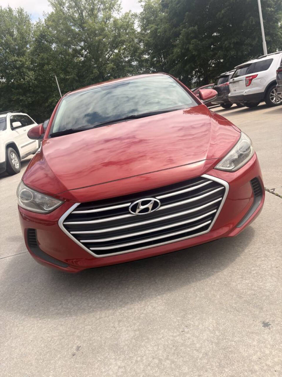 Red 2017 Hyundai ELANTRA SE SE 4dr Sedan 6A (US) 1