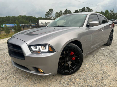 2014 Dodge Charger for sale at Gwinnett Luxury Motors in Buford GA