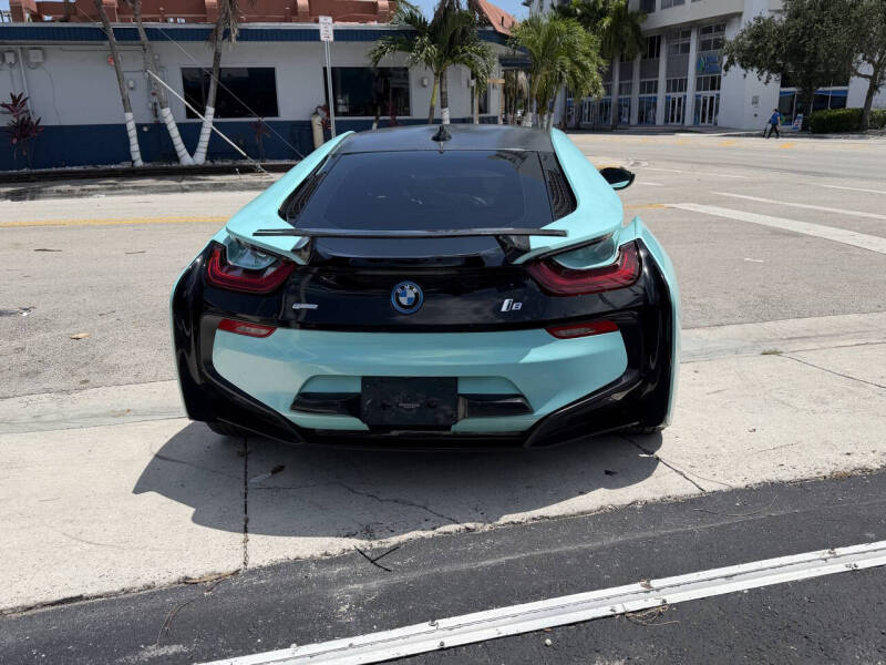 2016 BMW i8