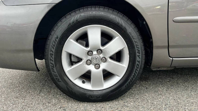 2007 Toyota Corolla LE