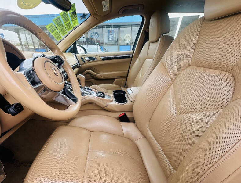 2016 Porsche Cayenne