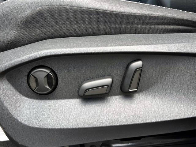 2022 Volkswagen Tiguan SE 4Motion