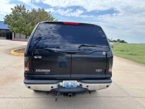 2003 Ford Excursion XLT