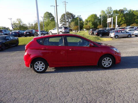 2012 Hyundai Accent GS
