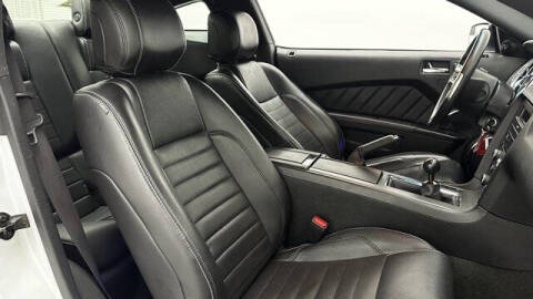 2014 Ford Mustang V6 Premium