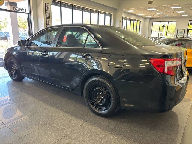 2012 Toyota Camry 4