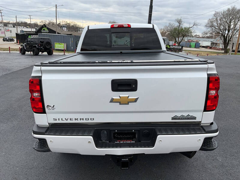 2019 Chevrolet Silverado 3500HD High Country photo 3