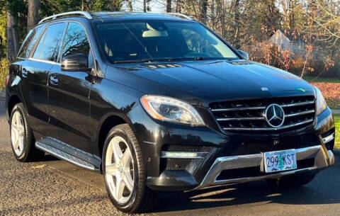 2015 Mercedes-Benz M-Class for sale at CLEAR CHOICE AUTOMOTIVE in Milwaukie OR