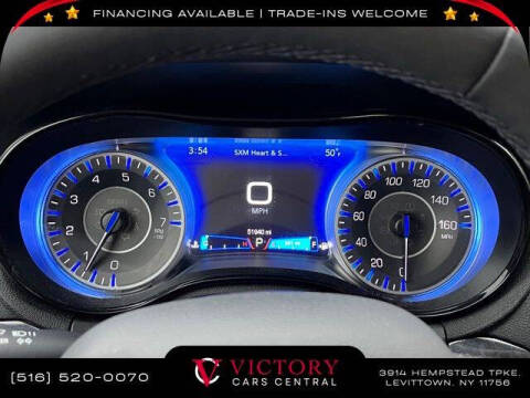 2023 Chrysler 300 Touring L