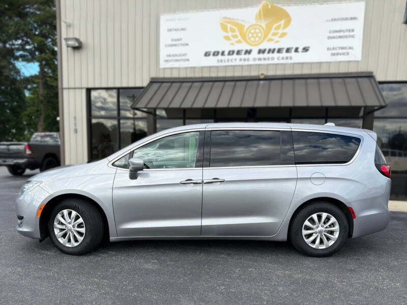 2018 Chrysler Pacifica Touring Plus