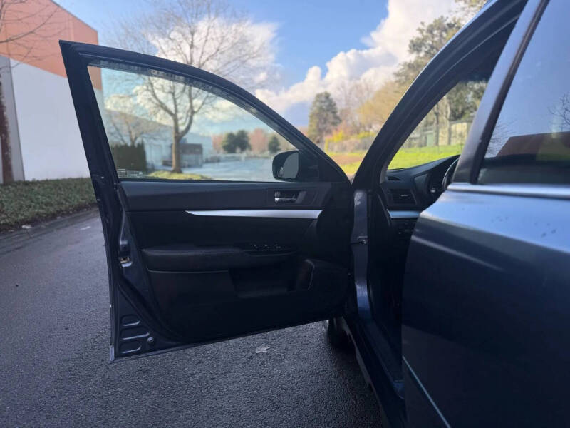 2014 Subaru Outback 2.5i Premium