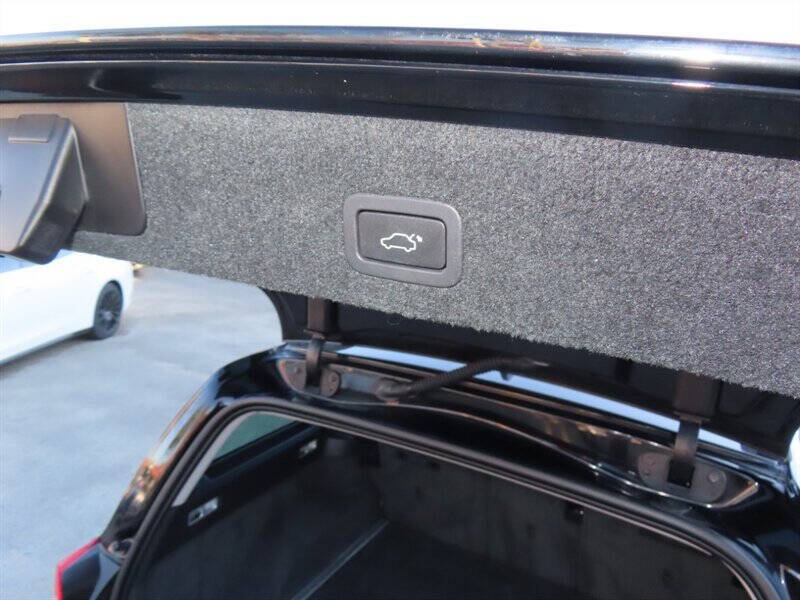 2015 Volvo XC70 3.2 Premier Plus