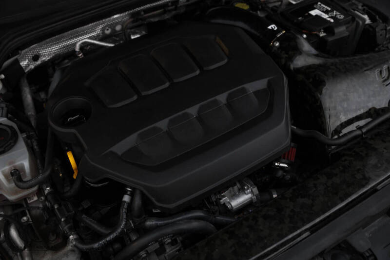 2023 Volkswagen Golf GTI 40th Anniversary Edition