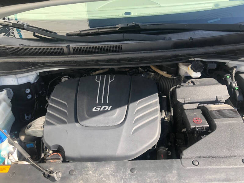 2016 Kia Sedona Limited